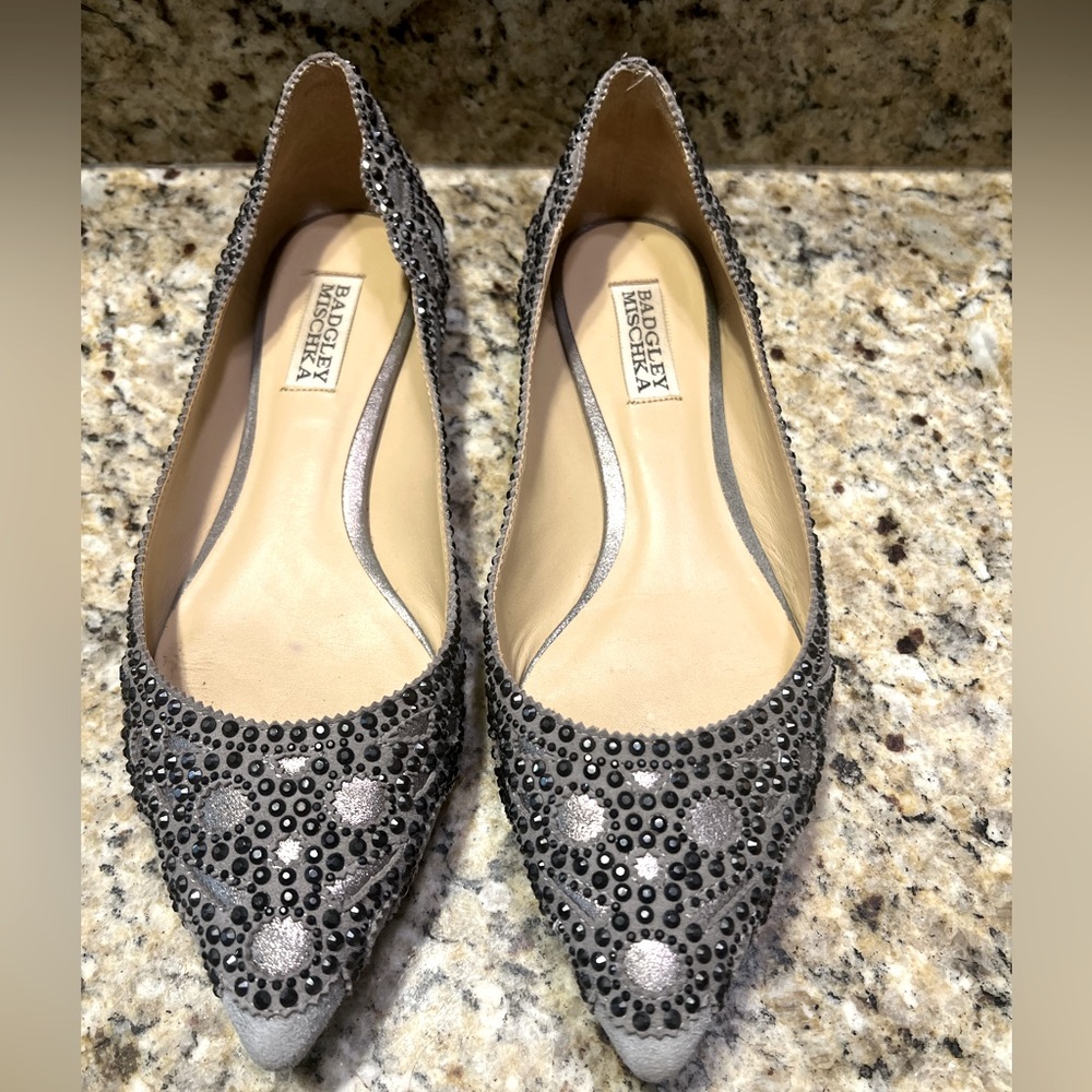 Badgley Mischka Gigi Flats